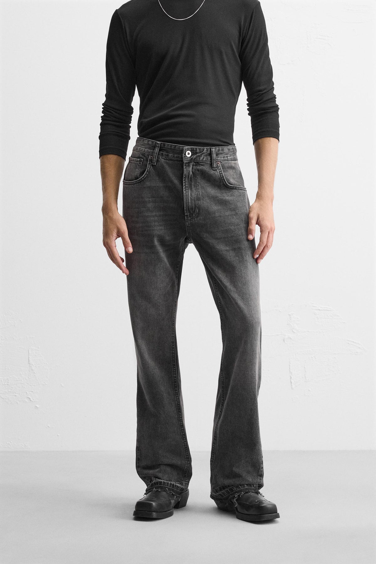 Gewaschene Flared Jeans™