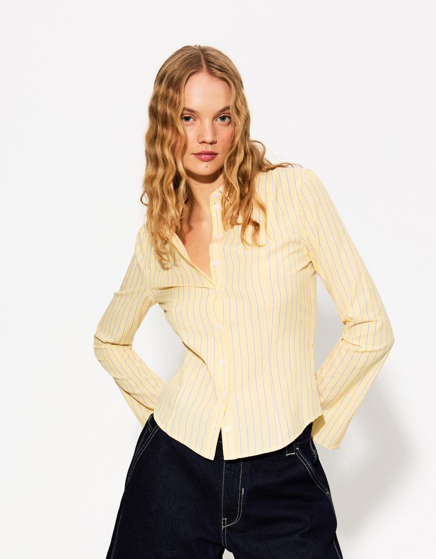 BLUSE MIT WEITEN ÄRMELN