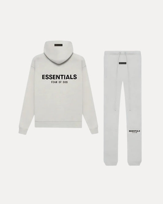 ESSENTIALS - TRAININGSANZUG