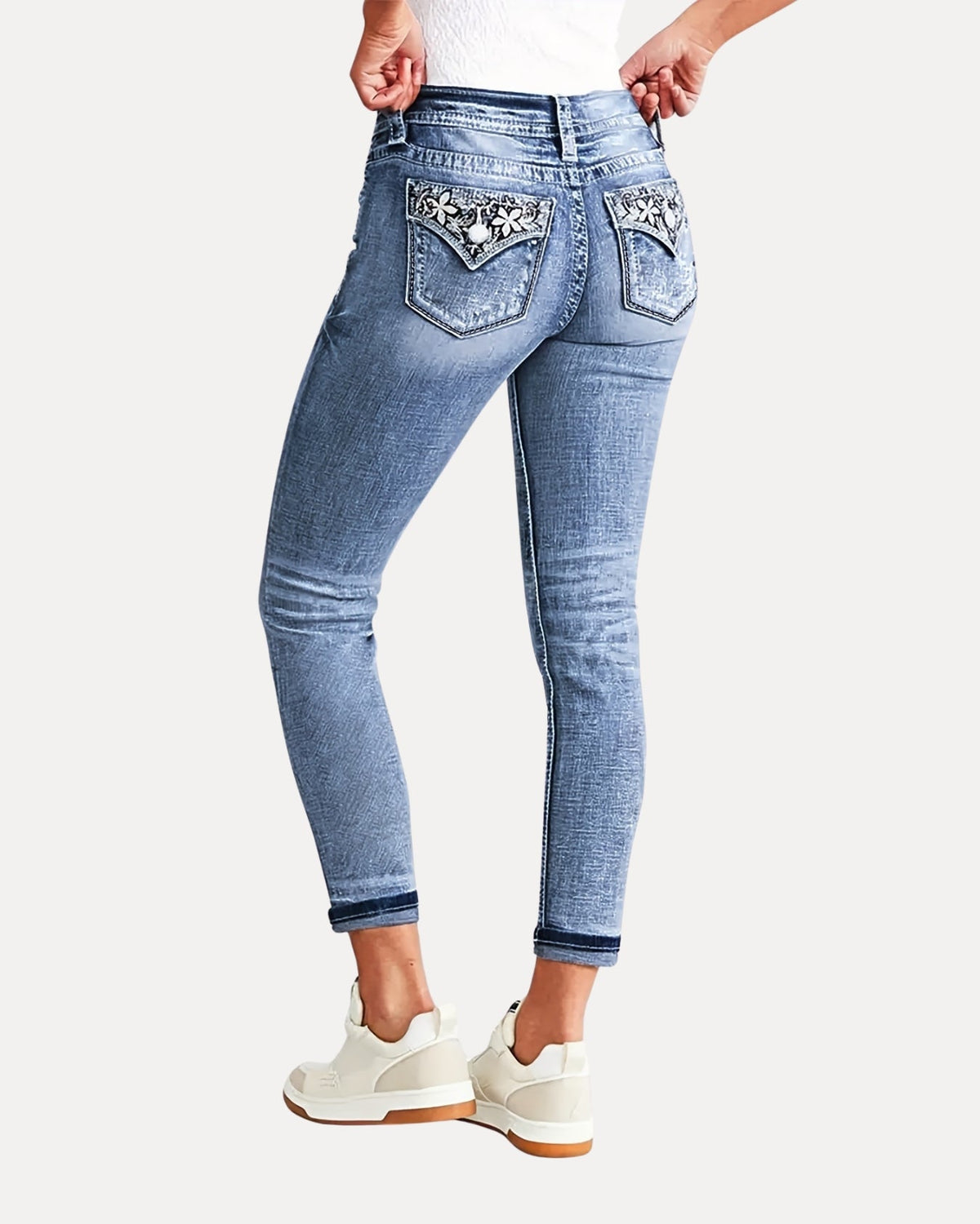 Zerrissene Straight Leg-Jeans