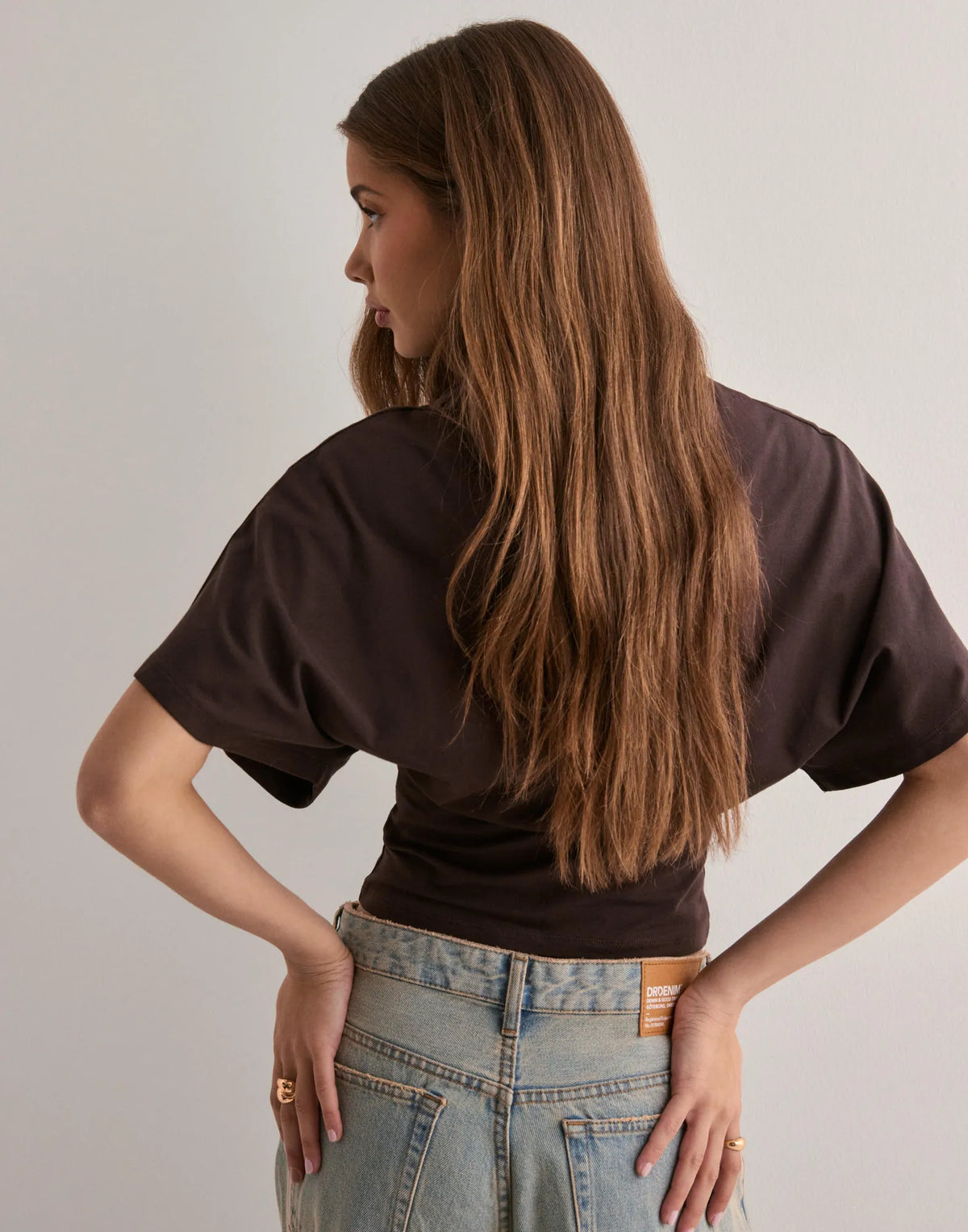Curlify™ | T-Shirt mit weiten Ärmeln und Symbol