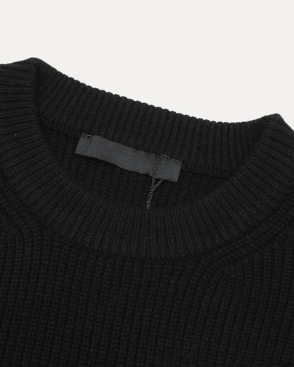 DETAILED KNIT SWEATER