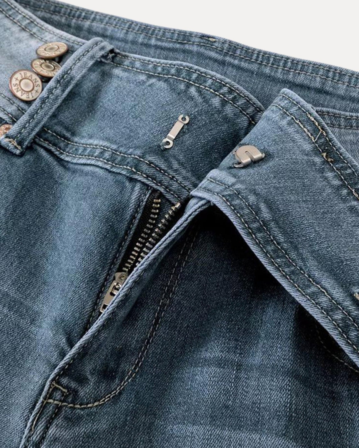 Zerrissene Straight Leg-Jeans