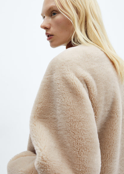 Faux-Fur-Mantel mit Applikationen