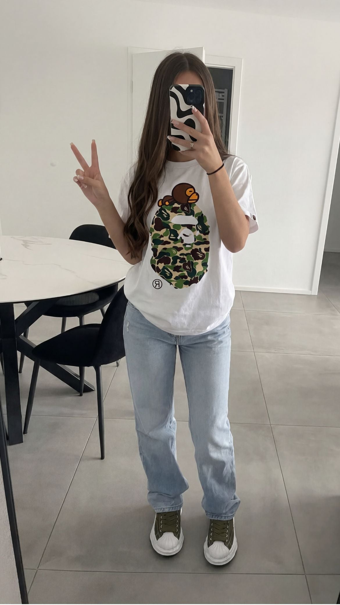 SLEEPY APE TEE