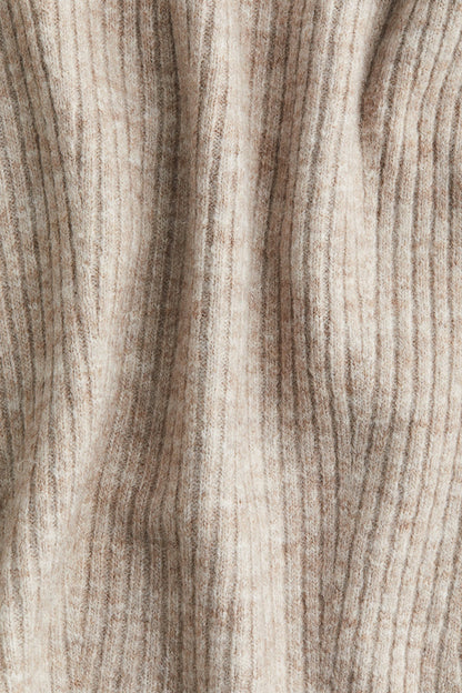 Schulterfreier Pullover