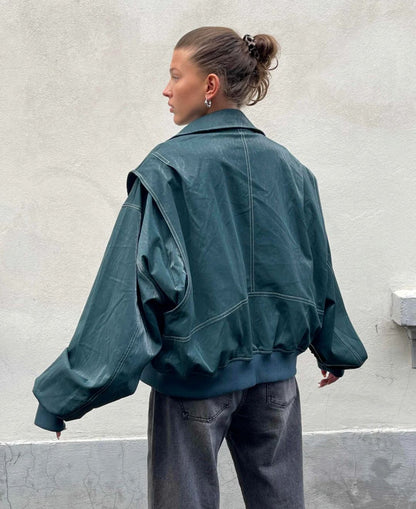 Viral Bomberjacke in Lederoptik