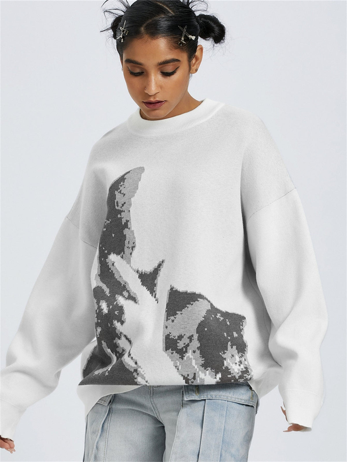 Strickpullover mit verstecktem Gesicht